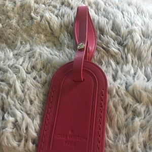 hot pink luggage tag